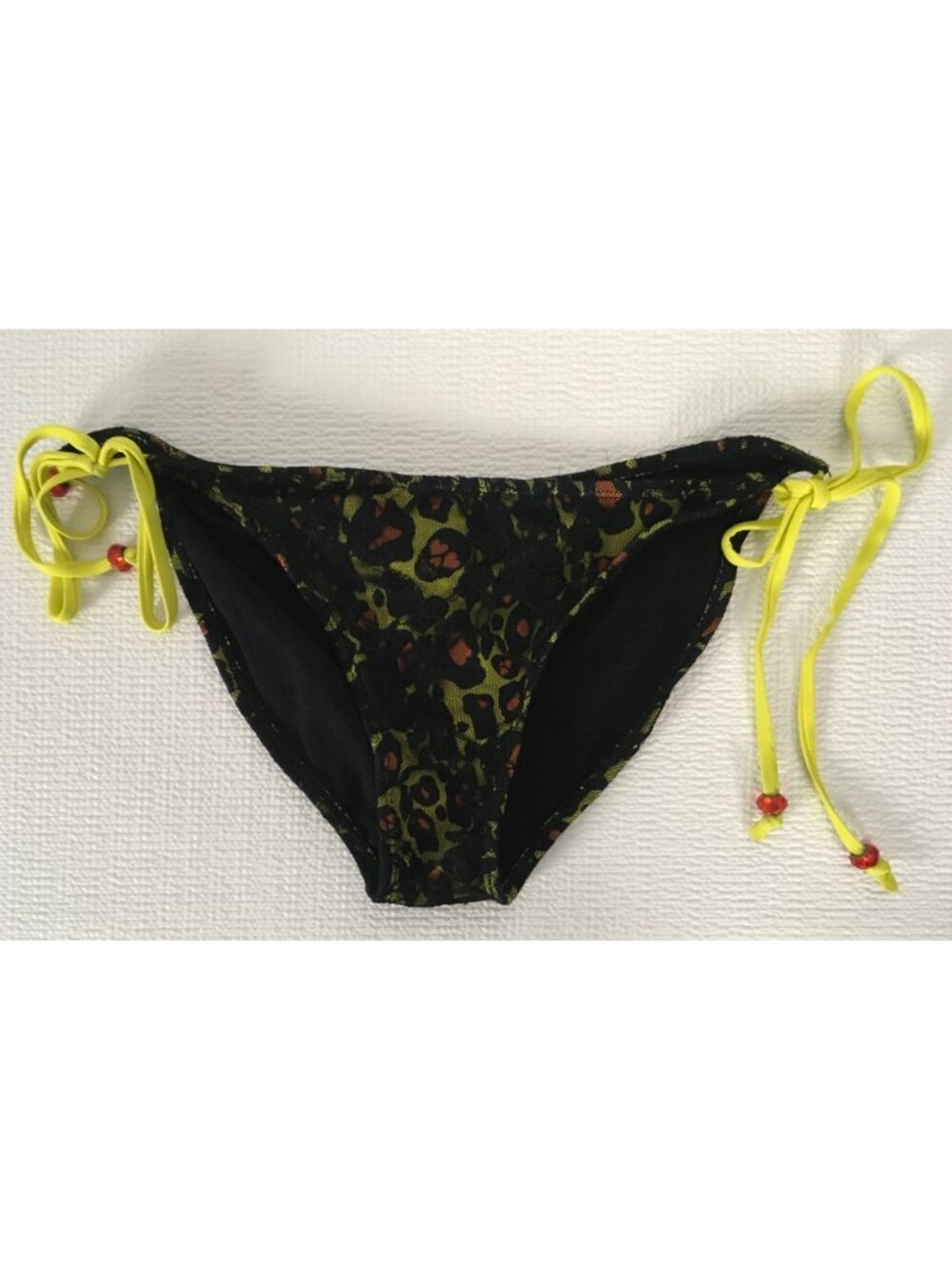 Sinful String Bikini Bottom Size M Back w Yellow Side Ties w Beads New no Tags